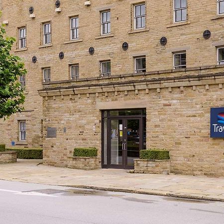 Travelodge Halifax Luaran gambar